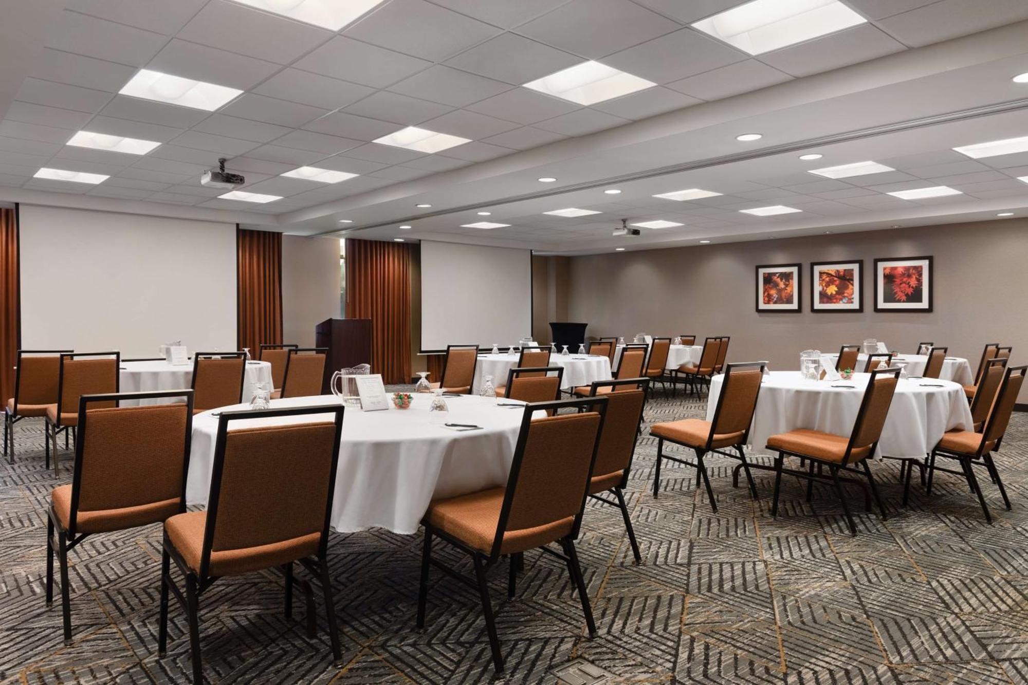 Homewood Suites By Hilton Waterloo/St. Jacobs Exterior foto